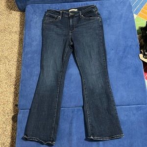 Levi Medium Wash 725 High Rose Boot Cut Jeans size 31